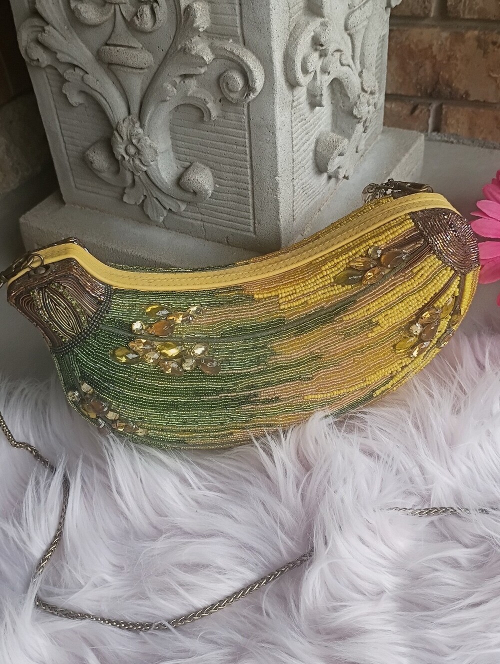 Rare Mary Frances Yellow Top Banana Beaded Fruit Bag